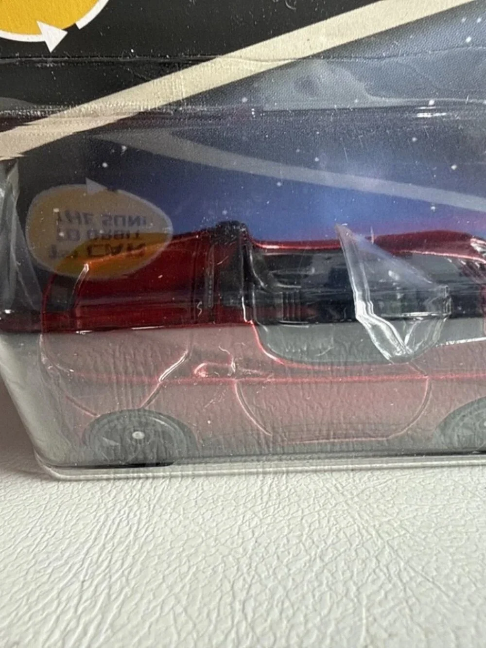 Hot Wheels 2018 Greetings From Space 1st Car to Orbit Sun 08 Tesla Roadster NEW